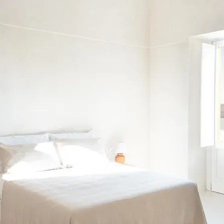 Casa Pinta Bed & Breakfast 4*