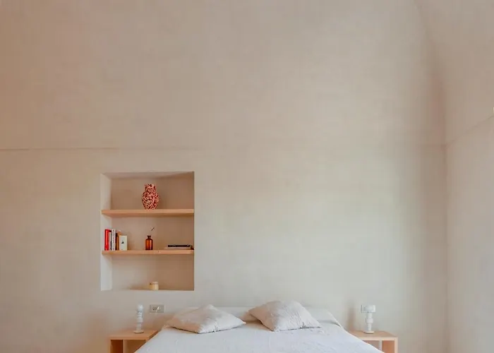 Casa Pinta 4*